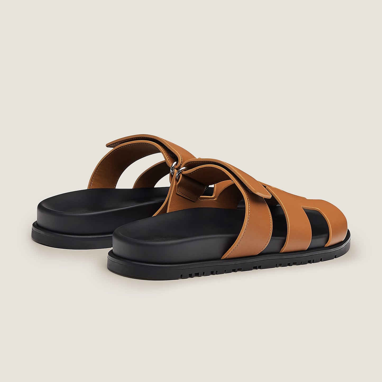 HELENA | CHARM SANDALITE